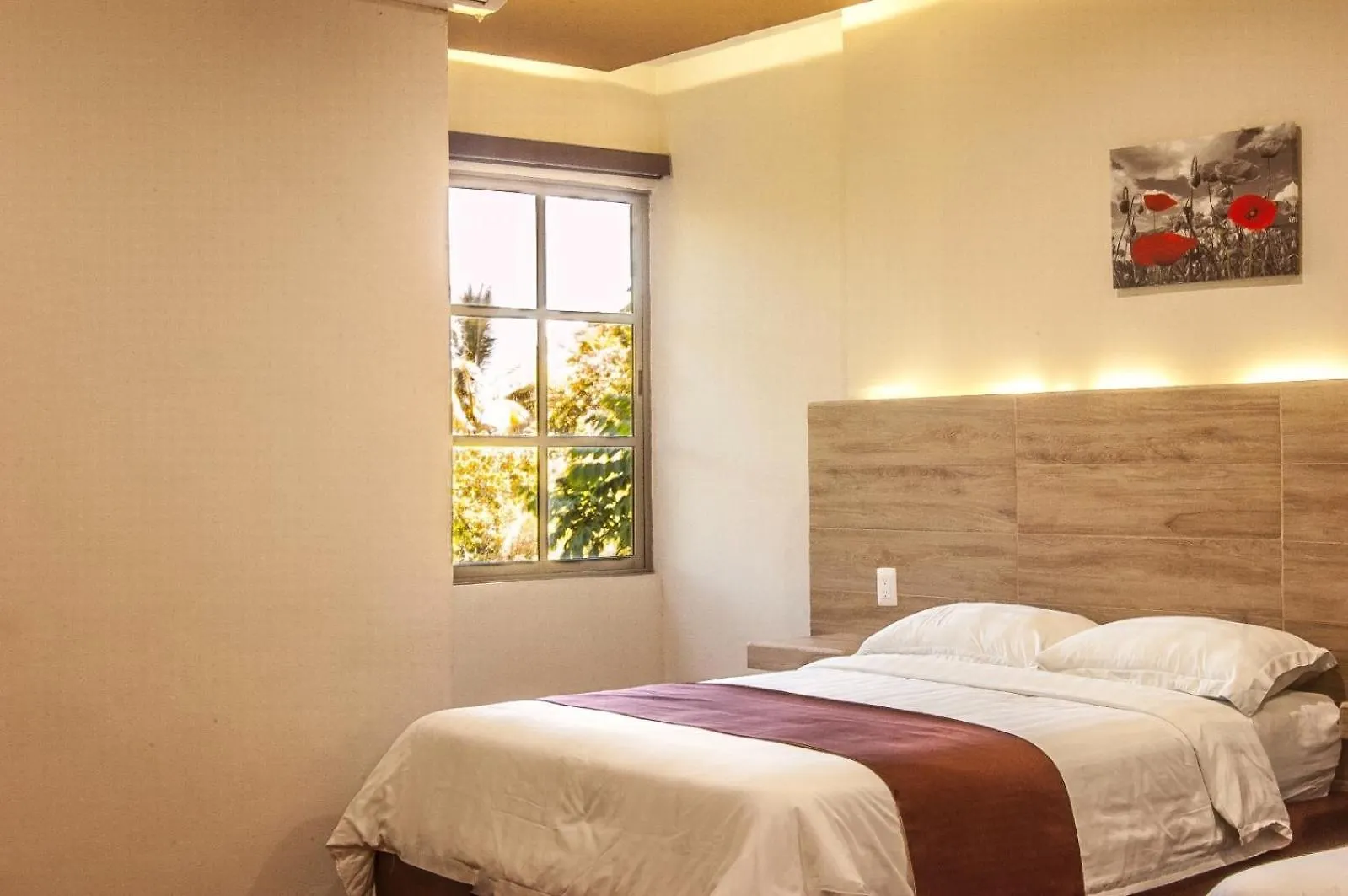 Hotel Luna Caribe Huay Pix