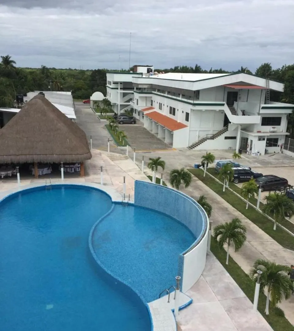 Hotel Luna Caribe Huay Pix 3*,